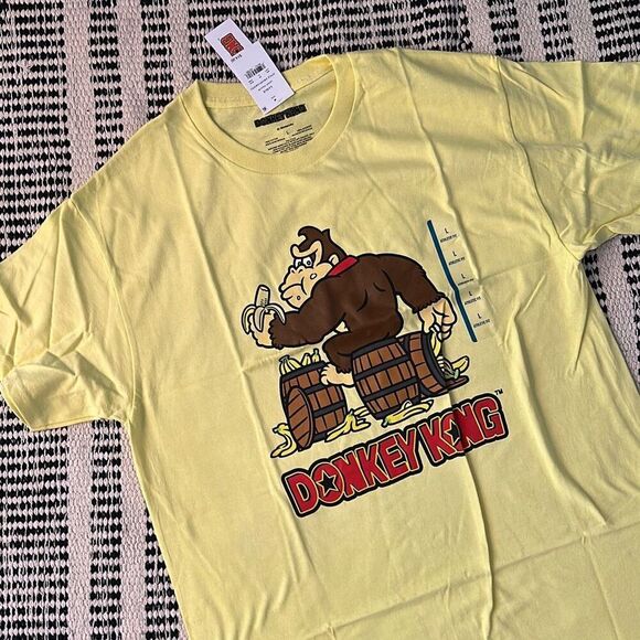 Donkey Kong Size Large Yellow Mens T Shirt NWT - Picture 7 of 7